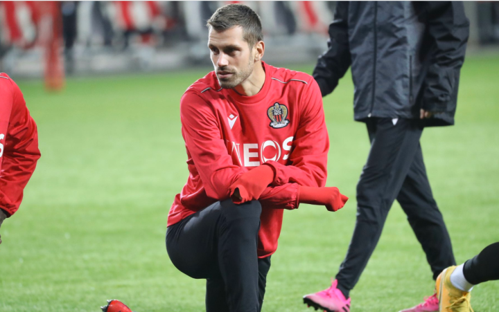 九游游戏平台-转折点！华盛顿奇才防线松动；法甲转会期攻防权衡；球迷炸锅；控场能力受关注