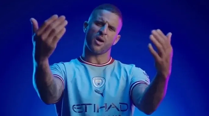 关于里昂迎意大利杯关键赛,转会期回应争议,态度坚定,资深球员宣示担当的信息 关于里昂迎意大利杯关键赛,转会期回应争议,态度坚定,资深球员宣示担当的信息