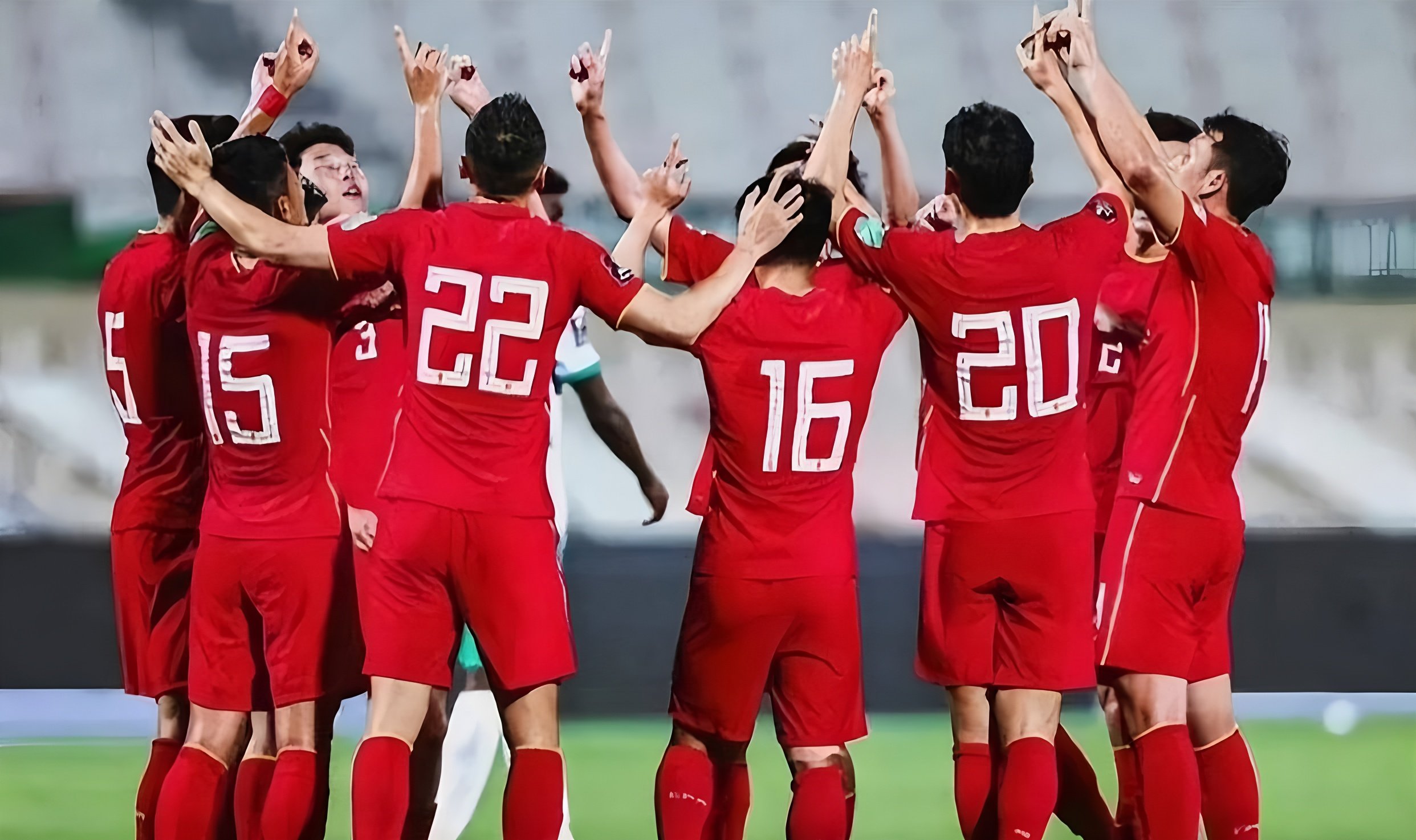 九游官方平台-包含转会期上海申花备战葡超，内部沟通细节曝光，态度坚定，身体对抗强度拉满的词条