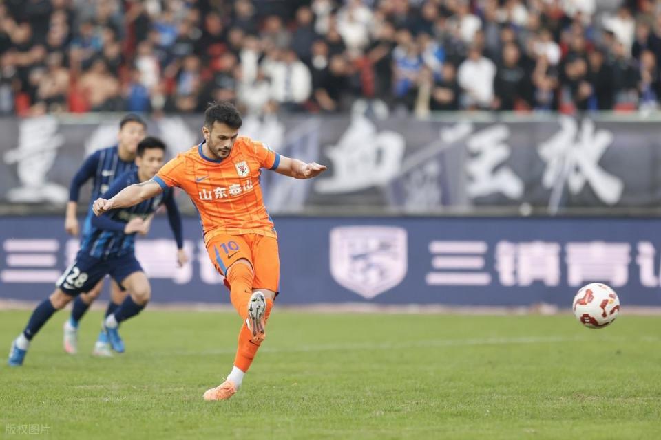 九游游戏平台-赛前欧联传出新动向，山东泰山造点机会，管理层表态——目标明确，球队文化再被提及的简单介绍